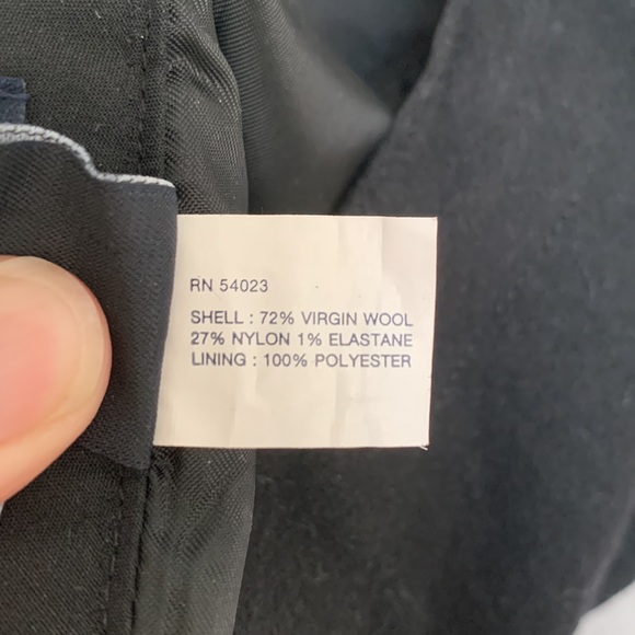 Gap stretch wool lined shin length skirt size 6. - Picture 5 of 6